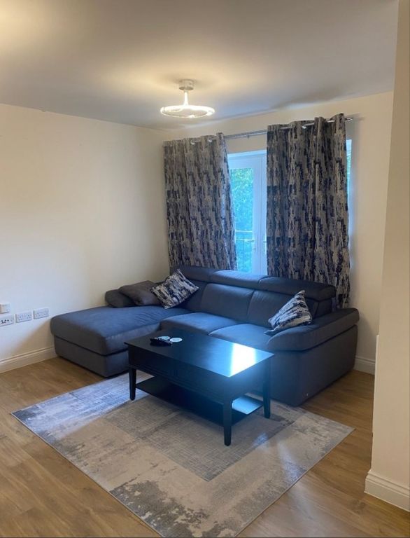 Property photo 3 of 7