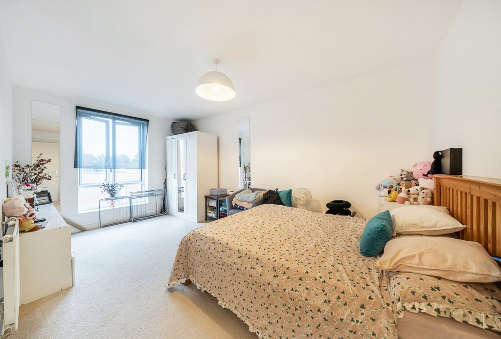 Property photo 2 of 15 1471331-5-6A27B4c...