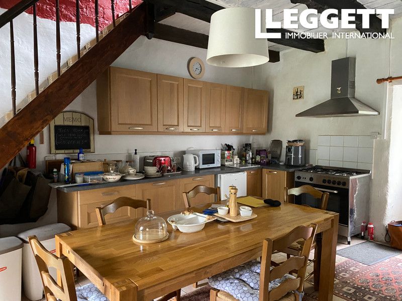 Property photo 3 of 10