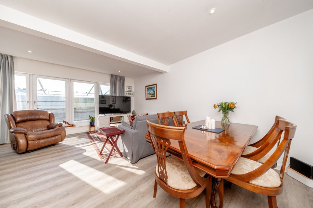 Property photo 1 of 26 Picture 1