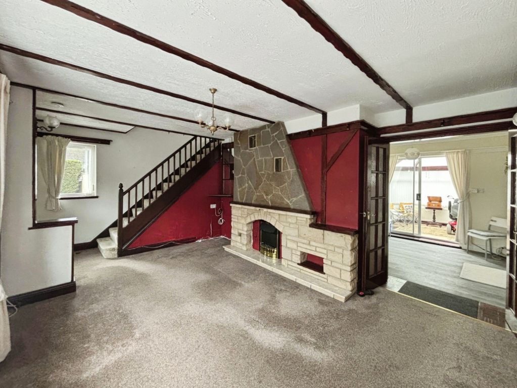 Property photo 3 of 17 Pbox-Img.Jpeg