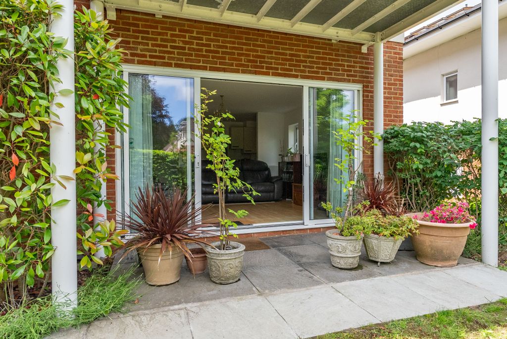 Property photo 1 of 14 Dsc01766