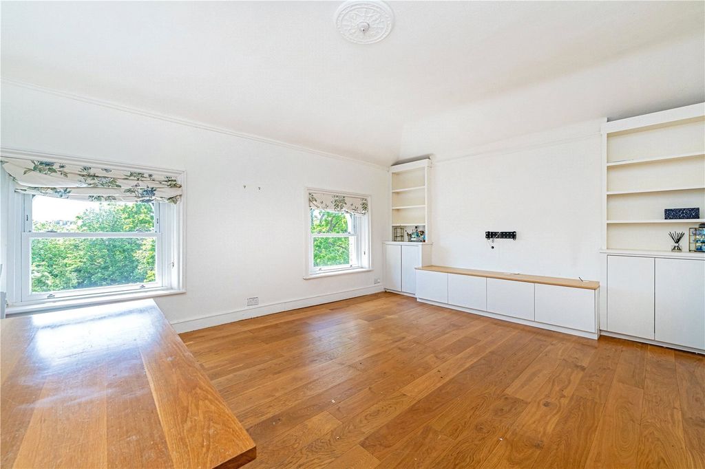 Property photo 3 of 10 Picture No. 17