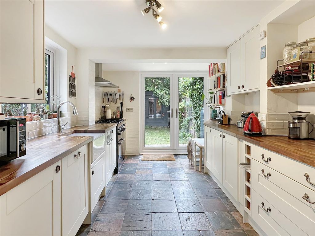 Property photo 3 of 17 Img (1).Jpg
