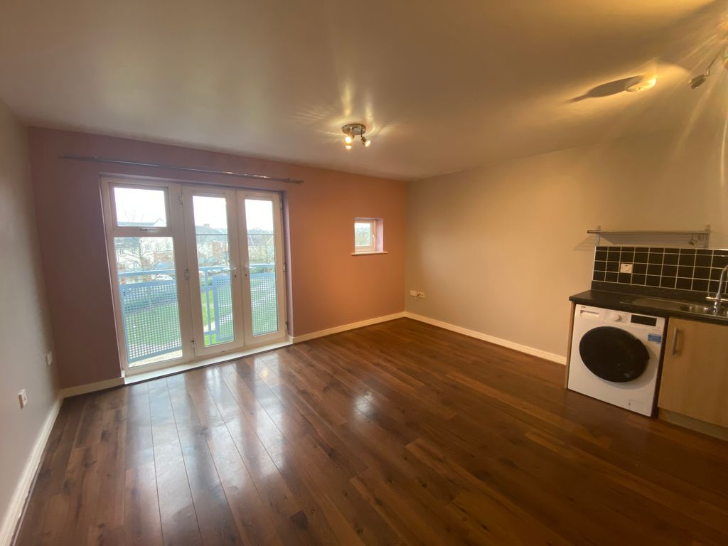 Property photo 2 of 8 View