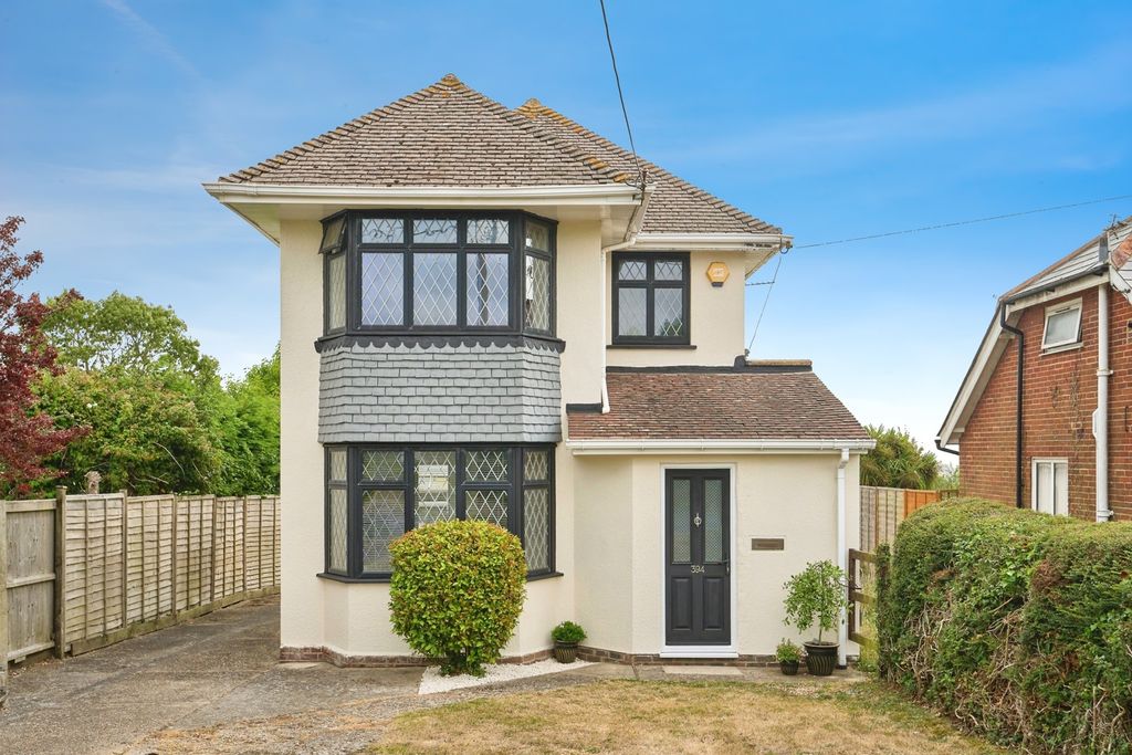 Property photo 1 of 18 Front