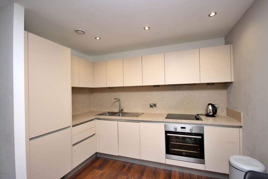 Property photo 2 of 5