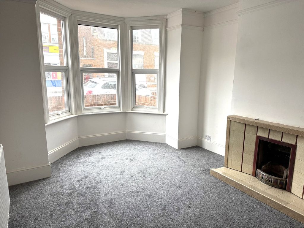 Property photo 2 of 8 Picture No. 02