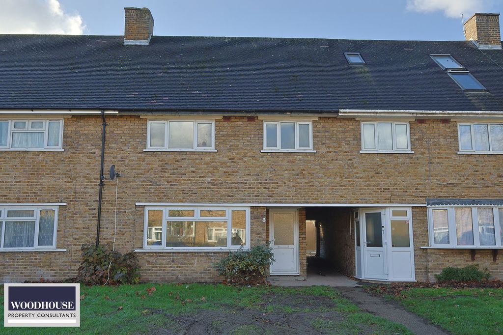 Property photo 1 of 18