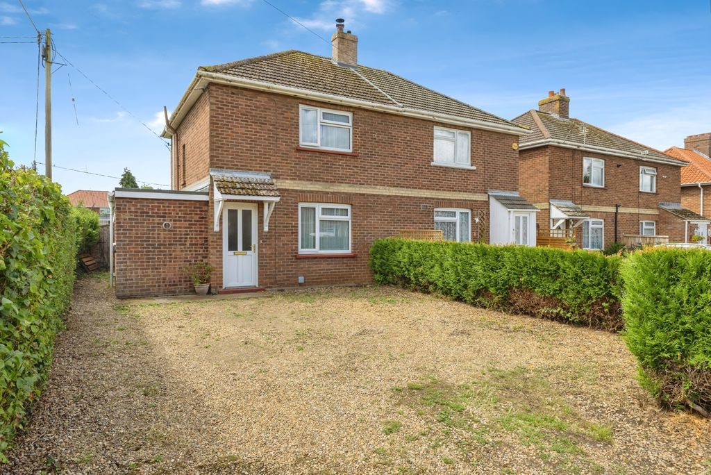 Property photo 1 of 17 Photo