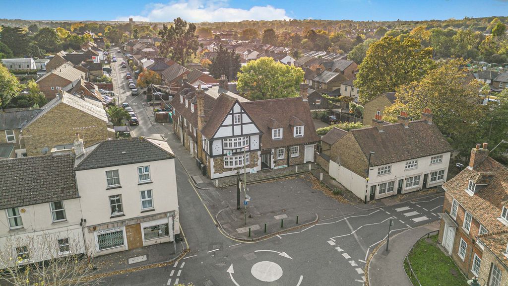 Property photo 2 of 2