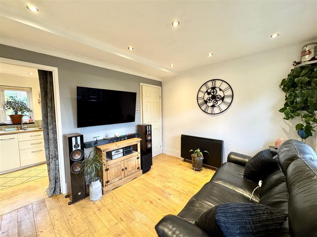 Property photo 3 of 12 Living Room