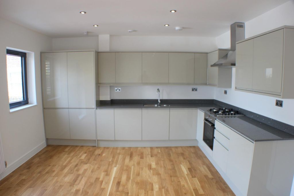 Property photo 2 of 10 Img_3754.Jpg