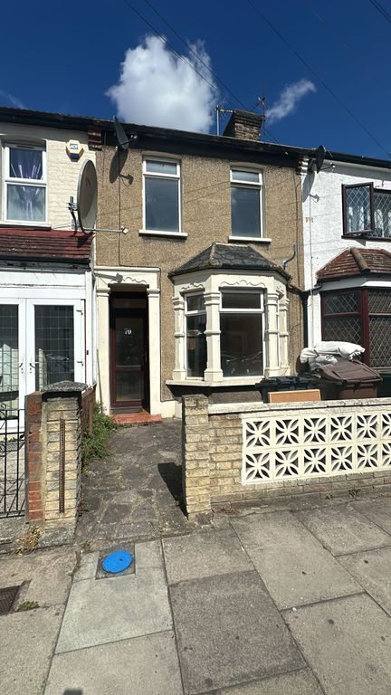Property photo 1 of 5