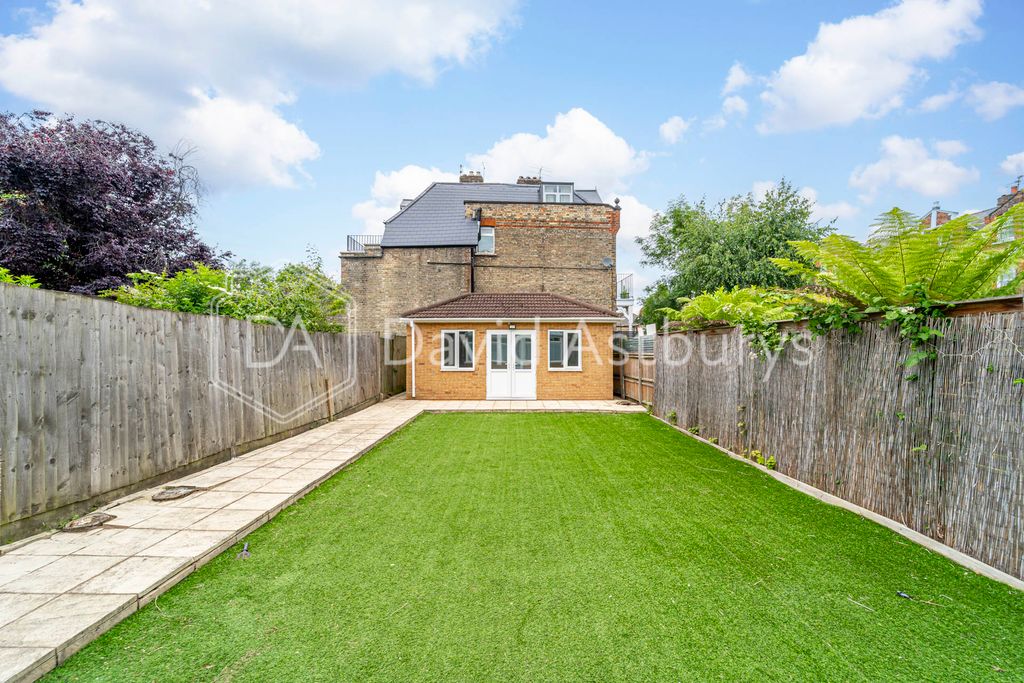 Property photo 2 of 20 Ndb04286-Edit