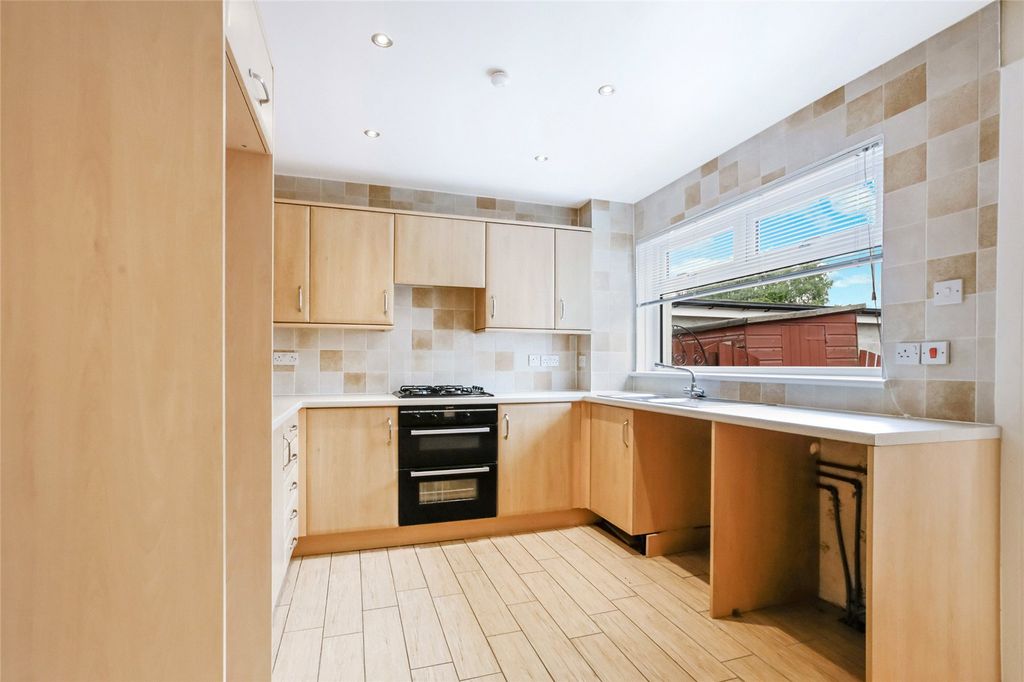 Property photo 3 of 26 Picture No. 05