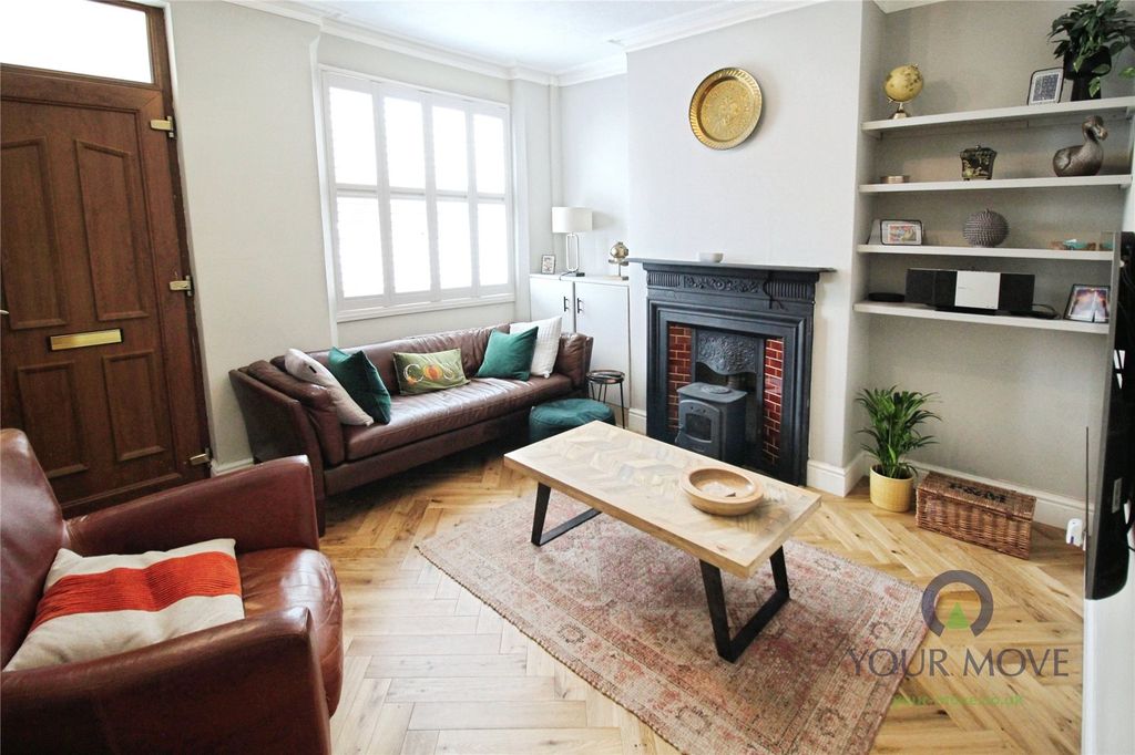 Property photo 2 of 16 Picture No. 02