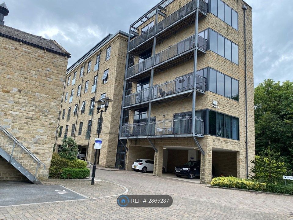 Property photo 1 of 19