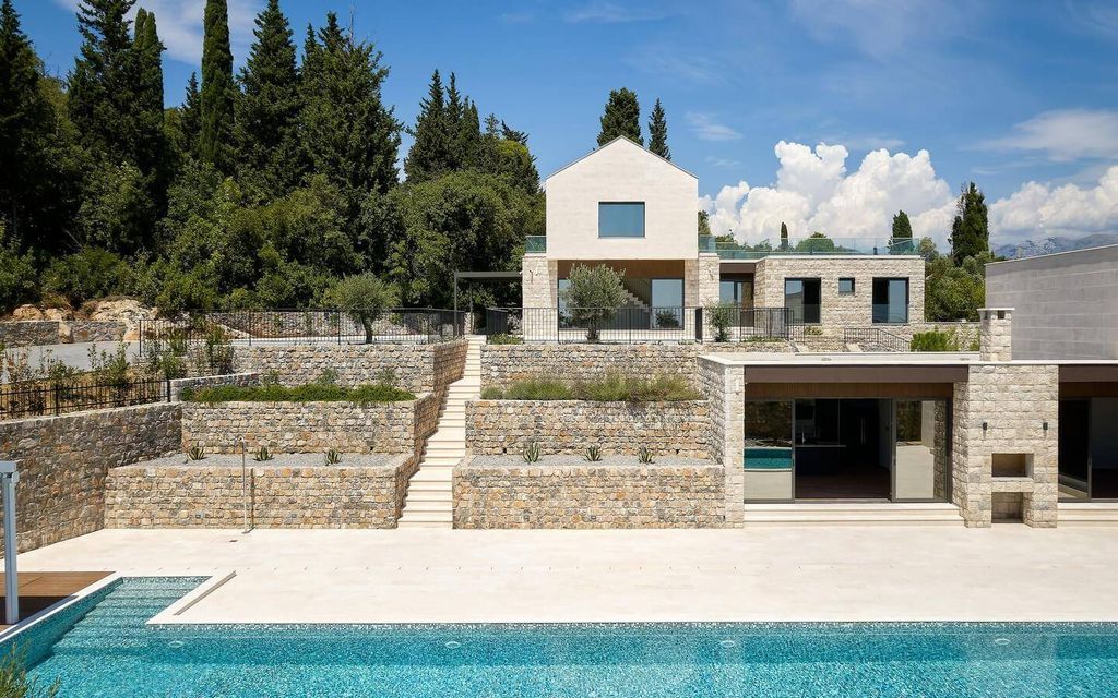 Property photo 3 of 27 <Alttext/>
