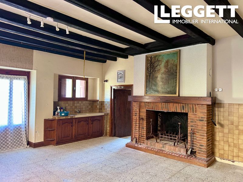 Property photo 2 of 10