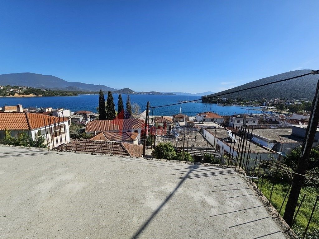 Property photo 1 of 25