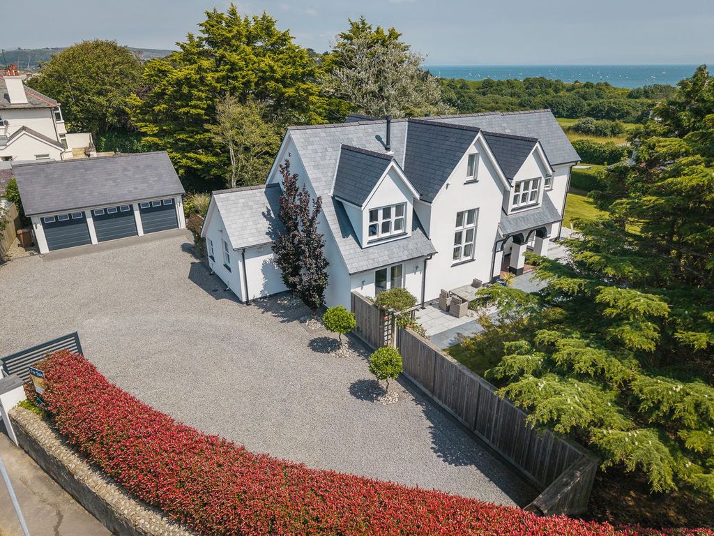 Property photo 1 of 64