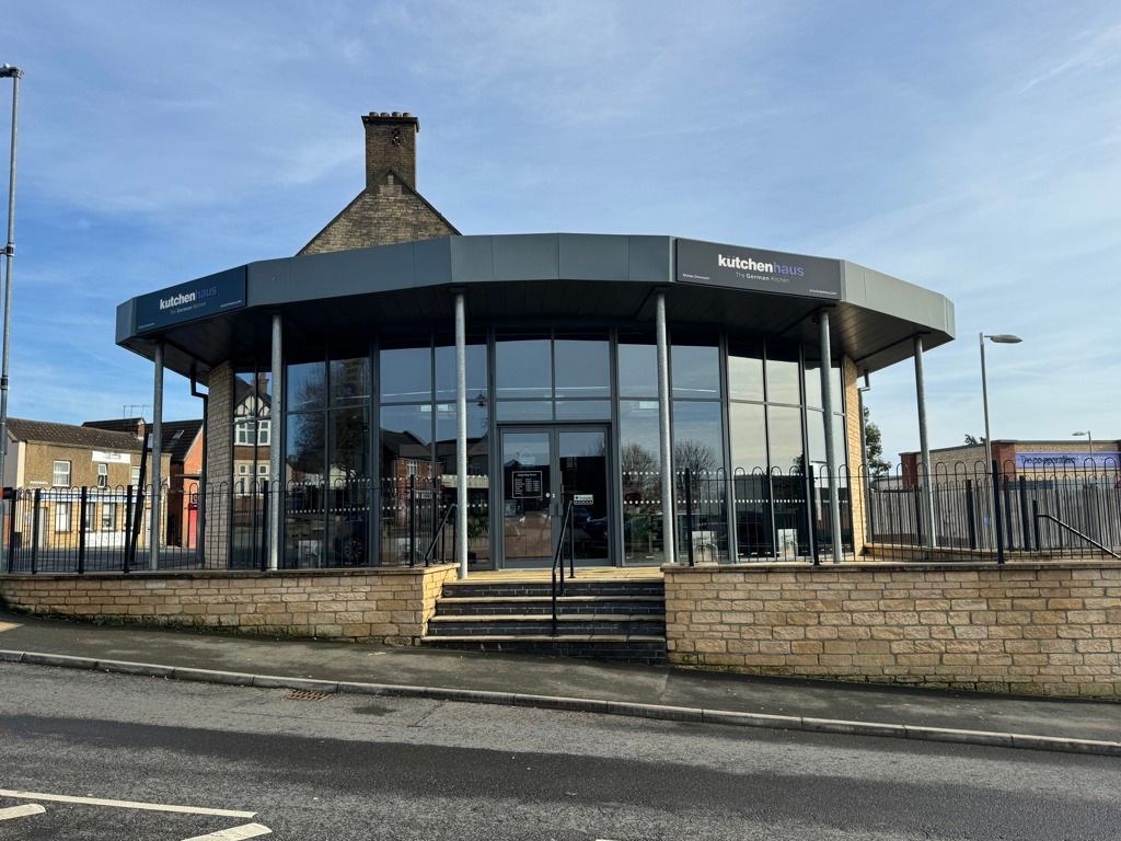 Property photo 1 of 4 Photo 9