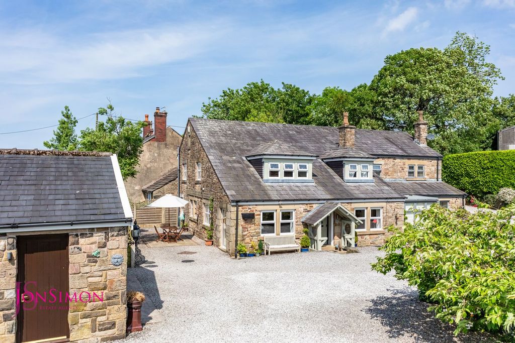 Property photo 1 of 64