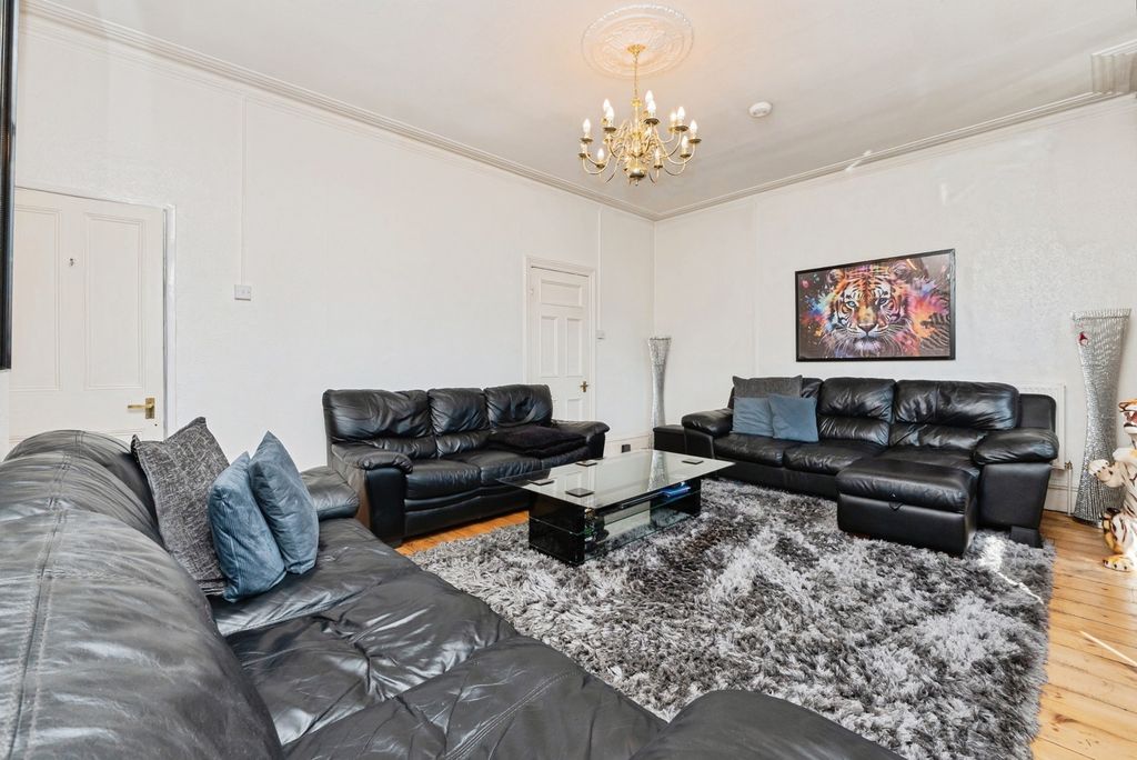 Property photo 2 of 20 Pbox-Img.Jpg