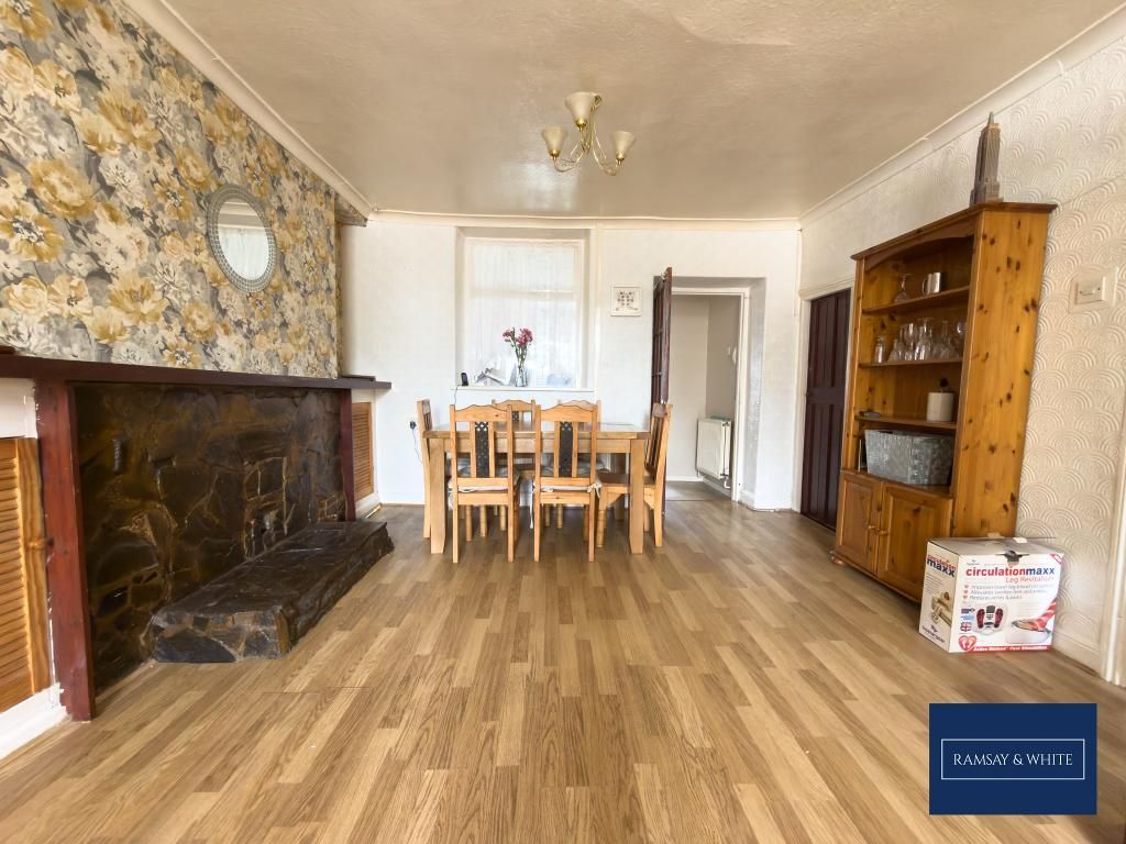 Property photo 3 of 10 Photo 3