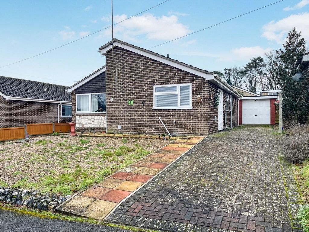 Property photo 1 of 13 Tlc_B47d5217-3396-4Af0-8848-6dc2548Fecee_5Ceda9A.J