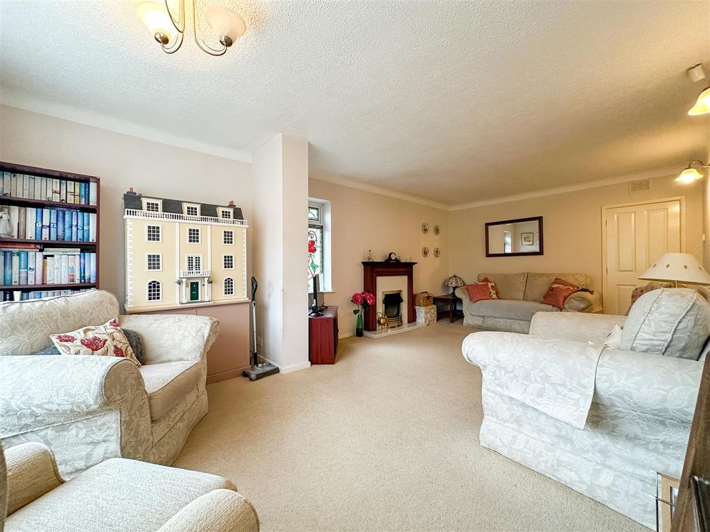 Property photo 3 of 18 Img_8265.Jpg
