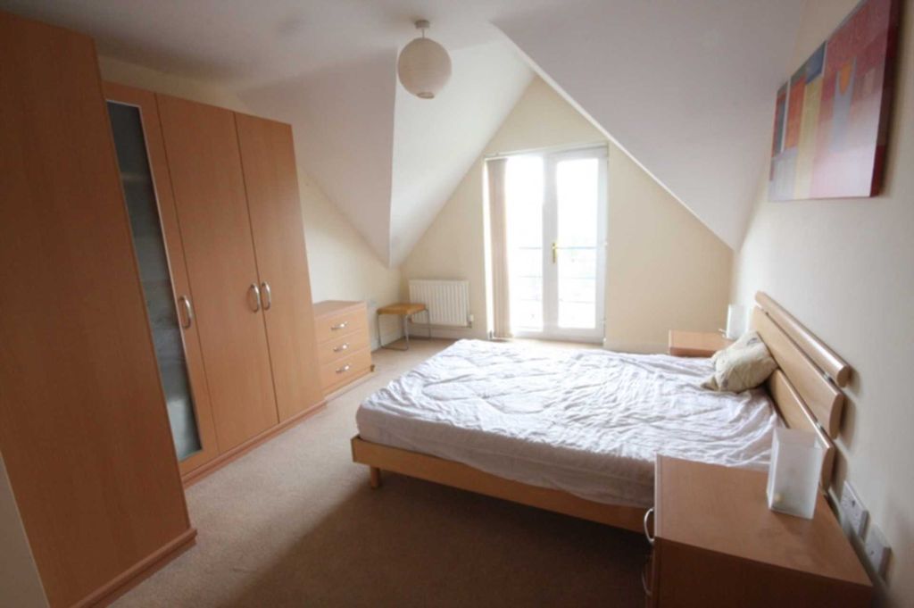 Property photo 3 of 4