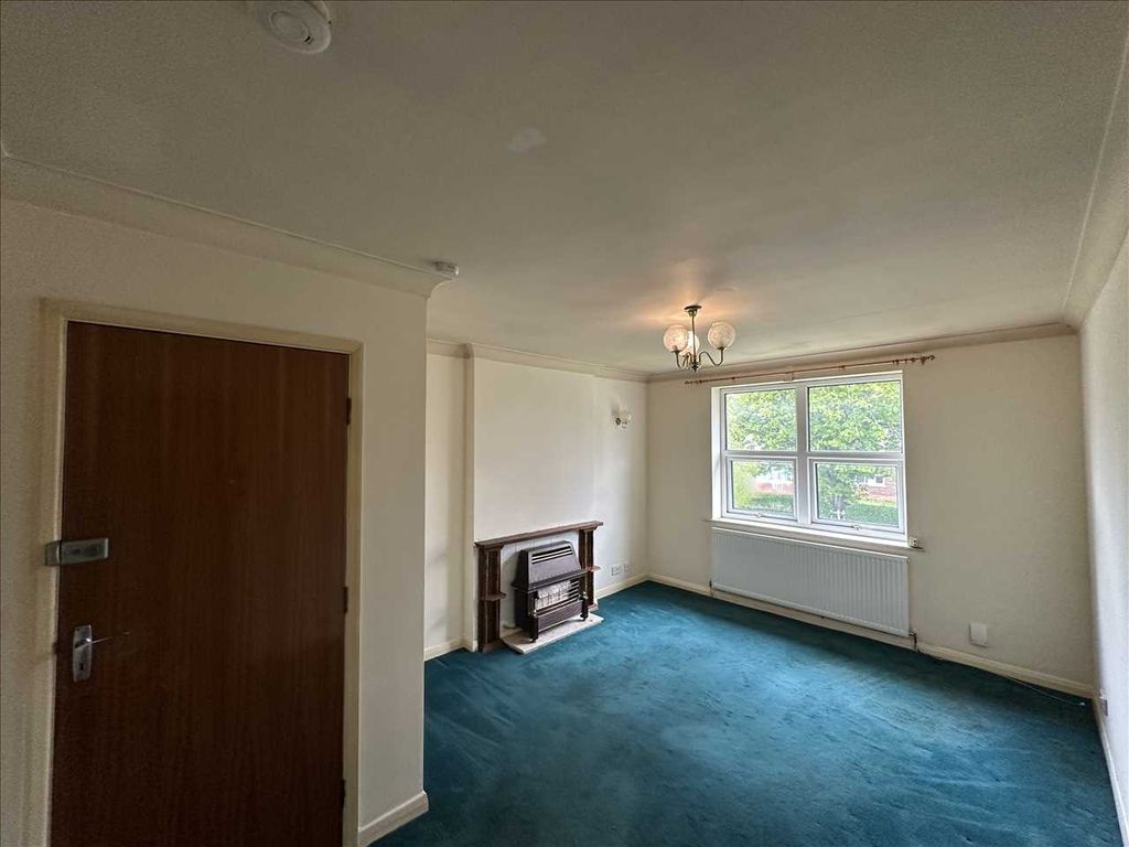 Property photo 2 of 14 Ground Floor Entrance: