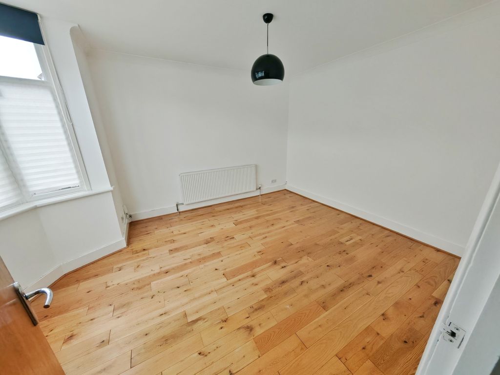 Property photo 2 of 17 2