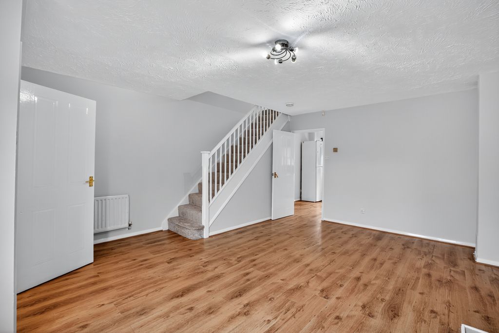 Property photo 3 of 19 Reception Room