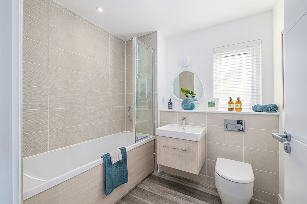 Property photo 3 of 8 Vb5548511 20250912 cala Homes Cedar Brae Brodick Bathroom 001 1600x1067