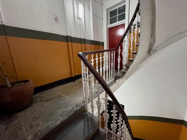 Property photo 2 of 29