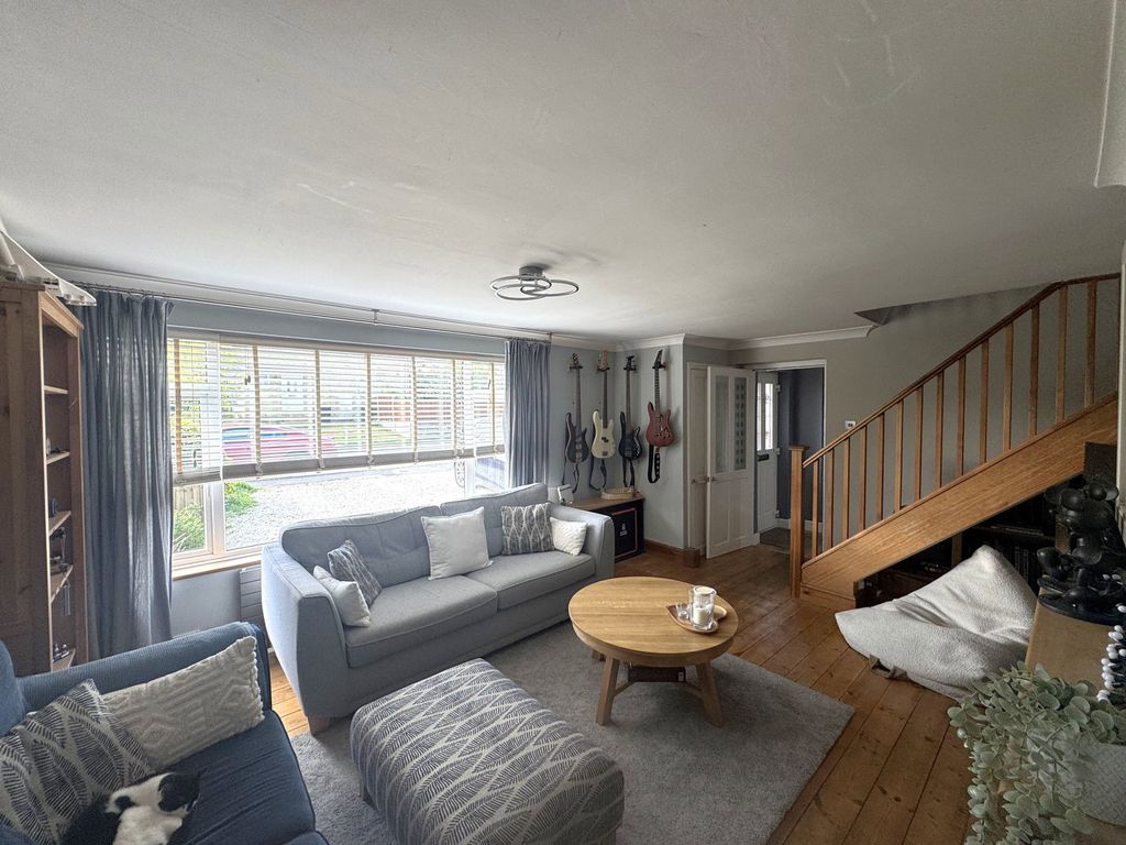 Property photo 3 of 22