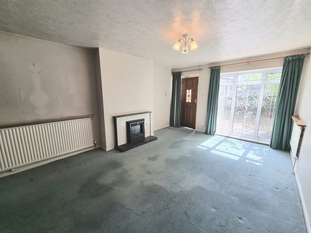 Property photo 3 of 14