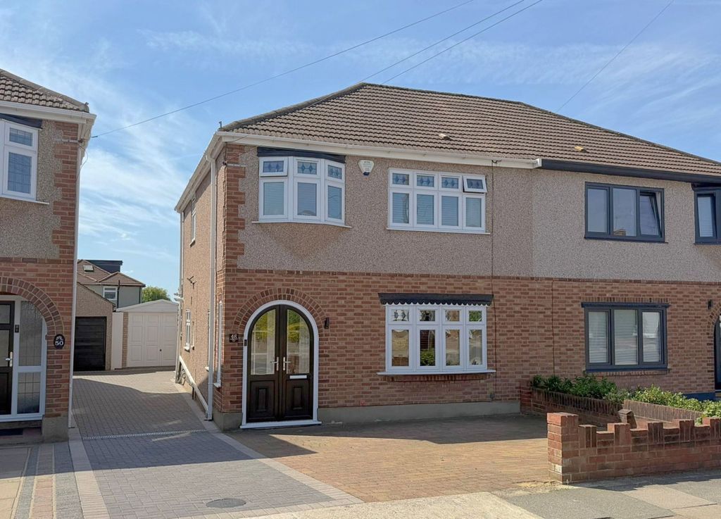 Property photo 1 of 23