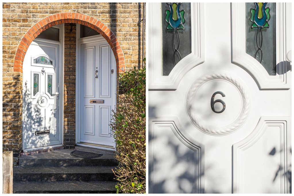 Property photo 2 of 36 Picture No. 06