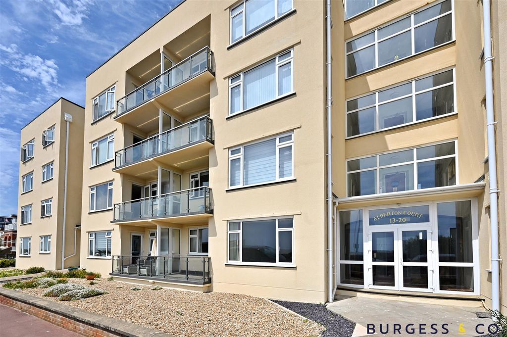 Property photo 1 of 17 Alderton Court -Tn393 (15).Jpg