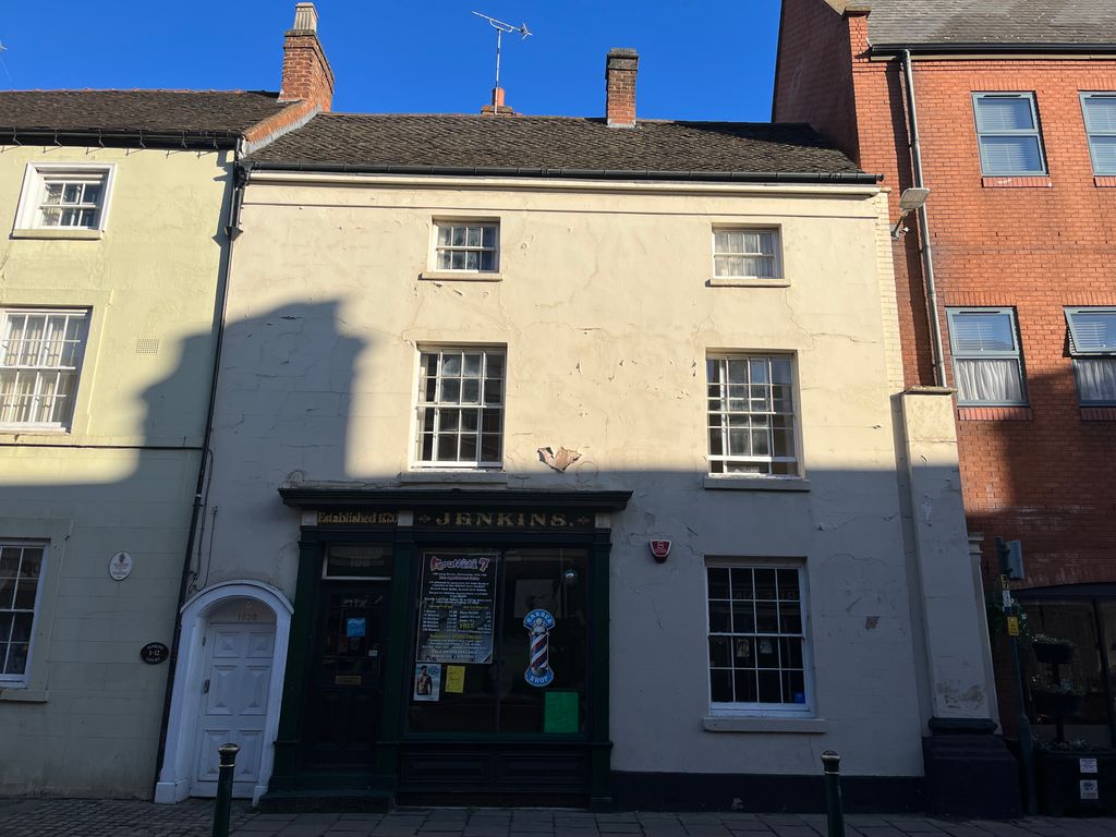 Property photo 1 of 9