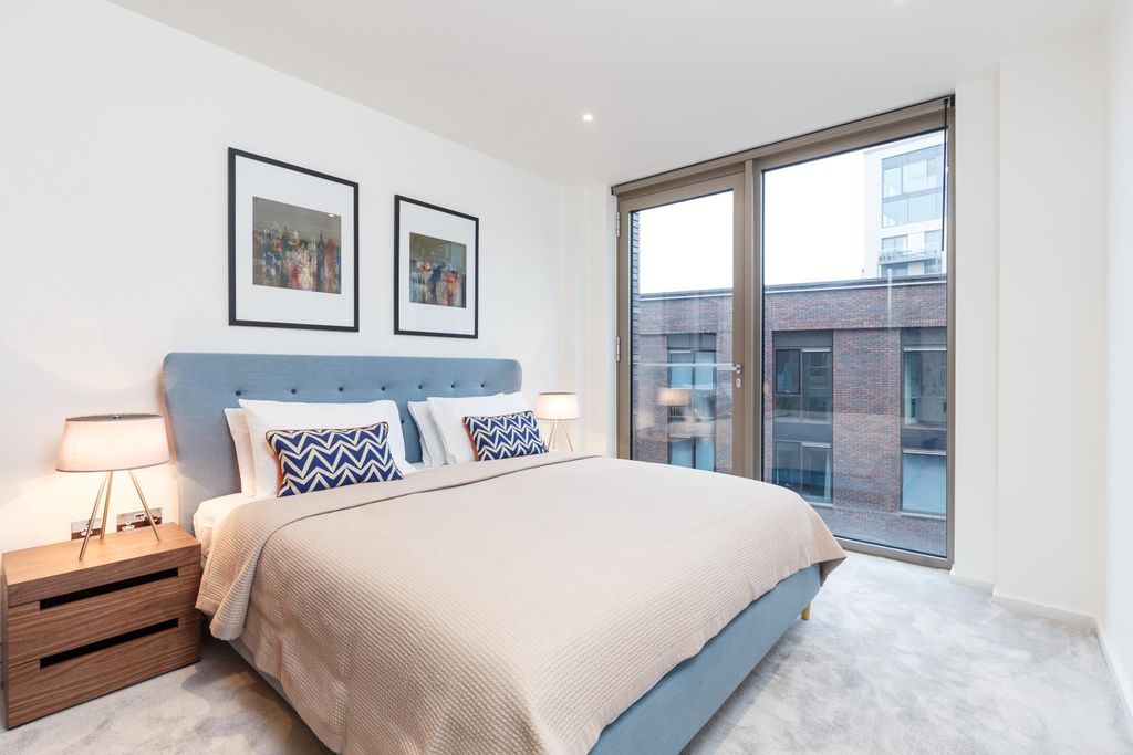 Property photo 3 of 19