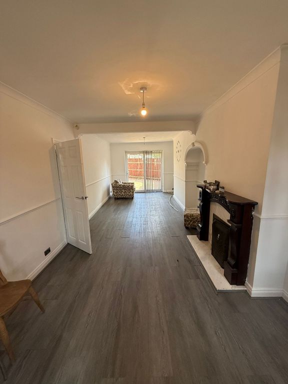 Property photo 2 of 13 Reception