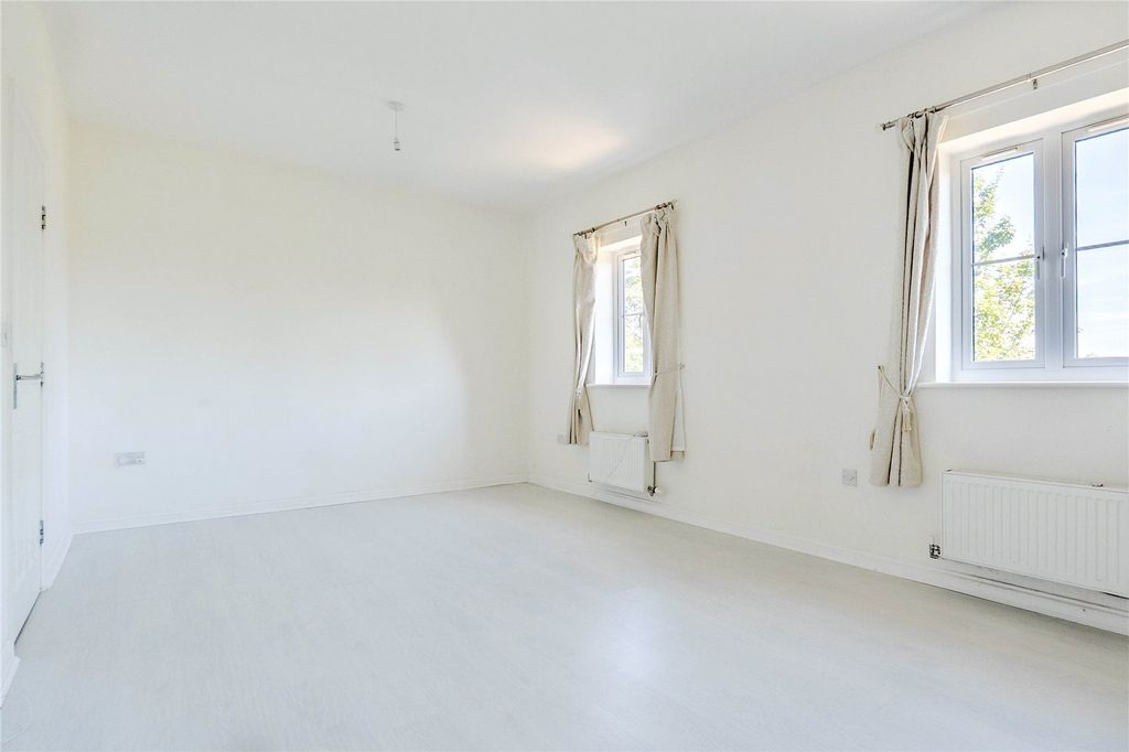 Property photo 2 of 8 Picture No. 02