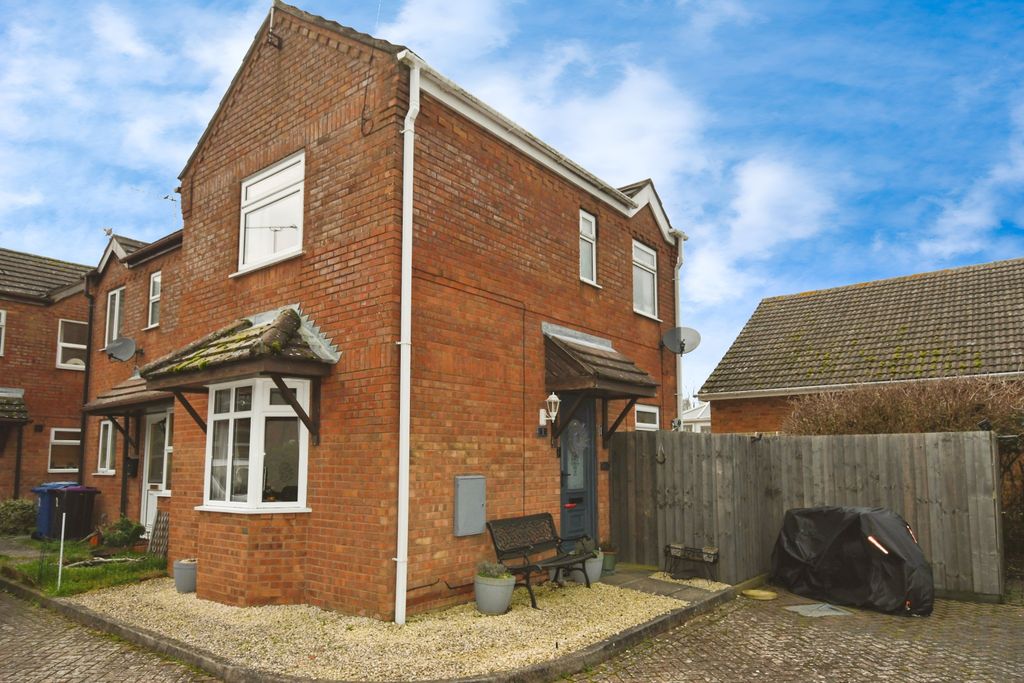 Property photo 1 of 15