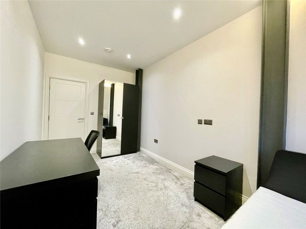 Additional image 12 of 2 bed flat for saleCity Bridge Apartments, Glovers Court, Preston, Lancashire PR1