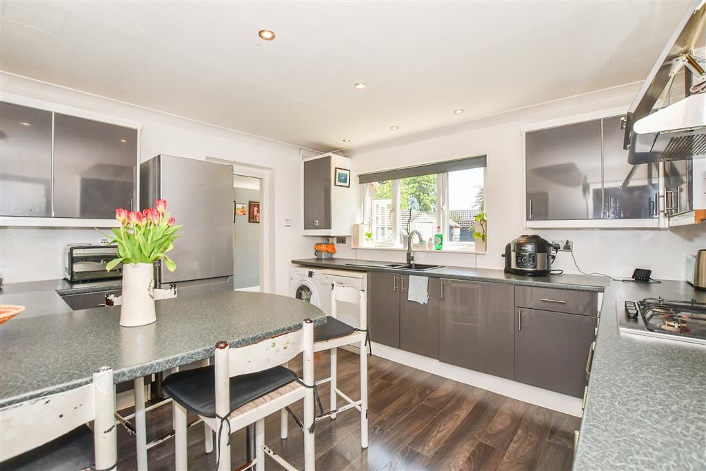 Property photo 1 of 3 Kitchen